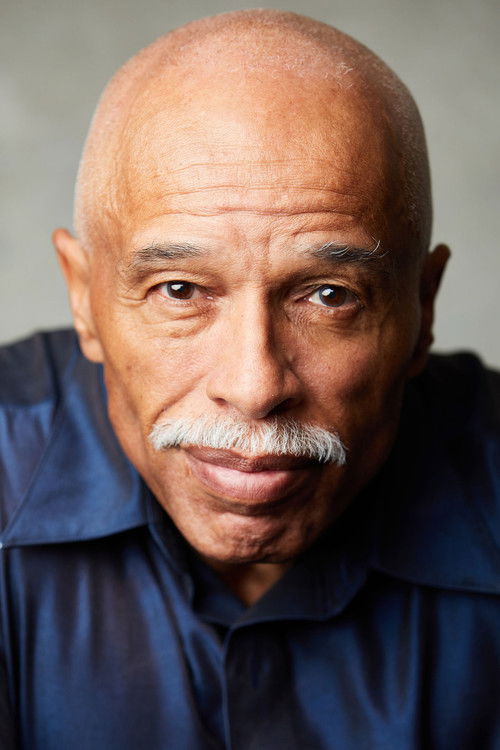 Photo of Damien Leake