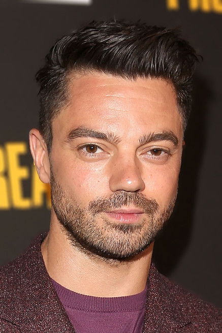 Photo of Dominic Cooper