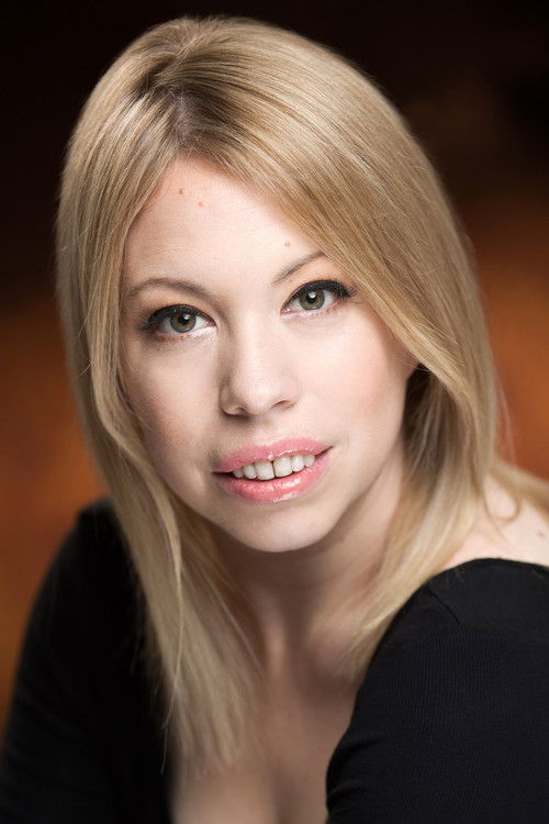 Photo of Lauren McGibbon