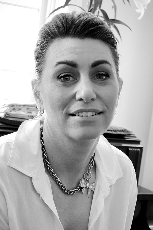 Photo of Sarah Cross