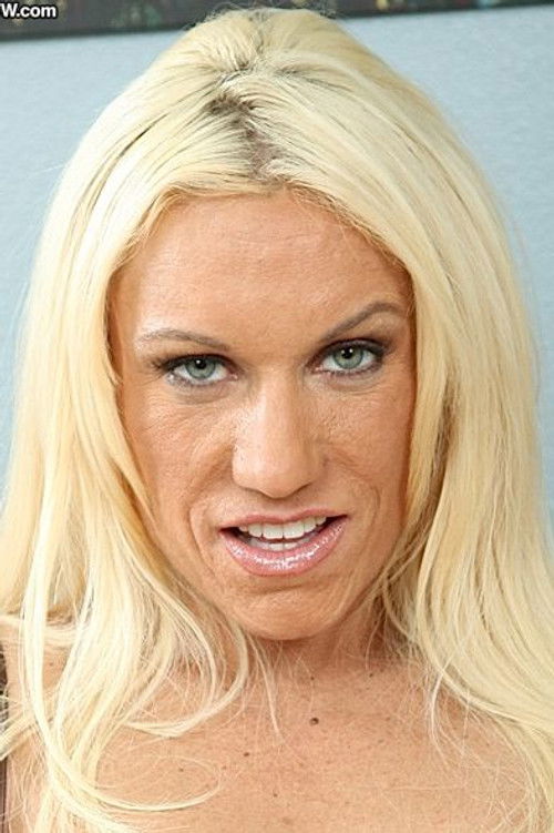 Photo of Ashlee Chambers