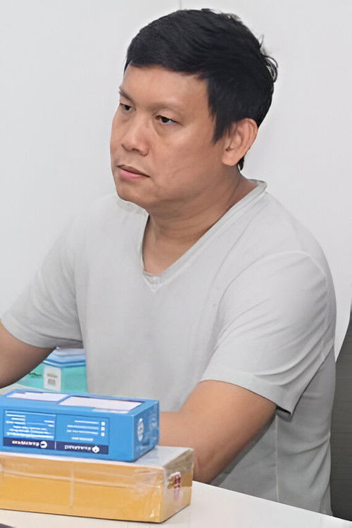 Photo of Sakda Kaewbuadee