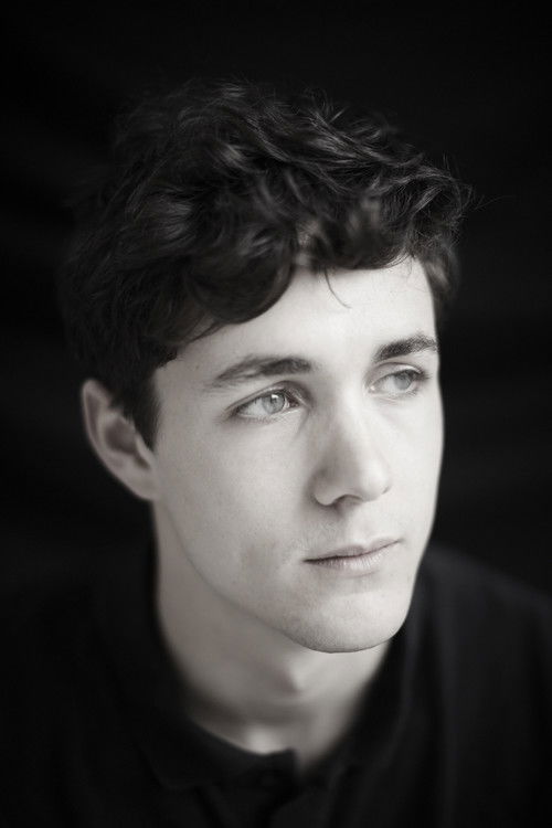 Photo of Jonah Hauer-King