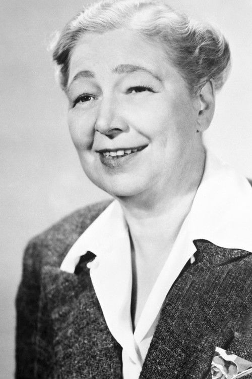 Photo of Esther Dale
