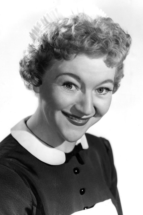 Photo of Dora Bryan