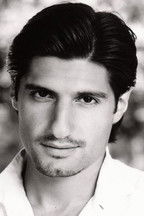 Photo of Kayvan Novak