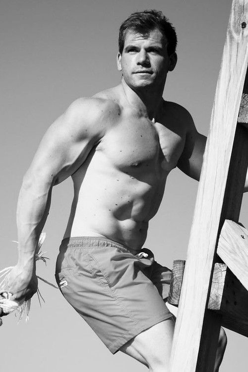 Photo of Derek Poole