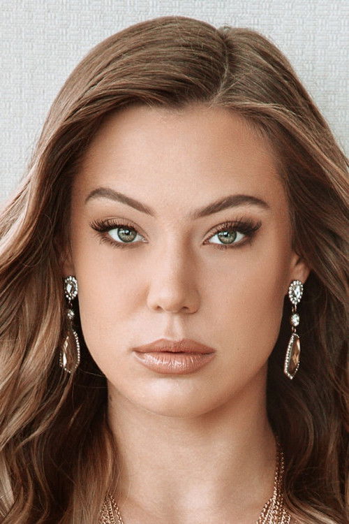 Photo of Avery Cristy