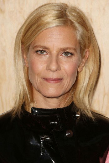 Photo of Marina Foïs