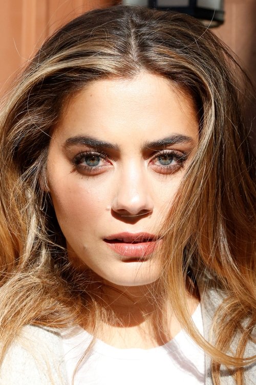 Photo of Lorenza Izzo