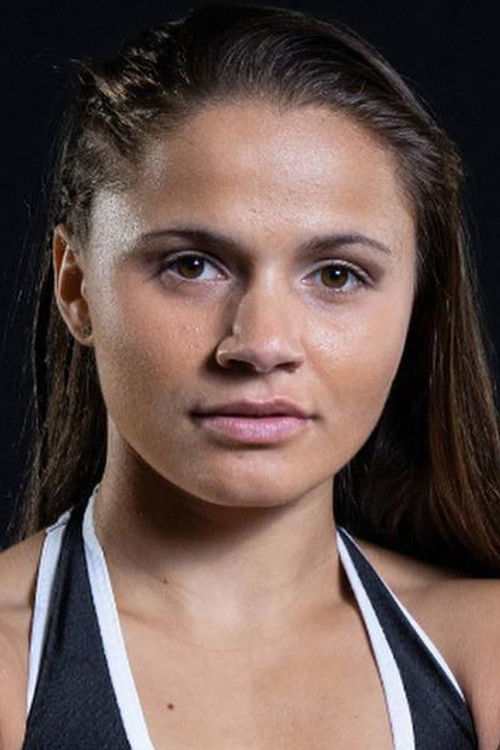 Photo of Leyla Hirsch