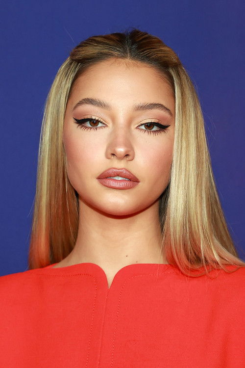 Photo of Madelyn Cline