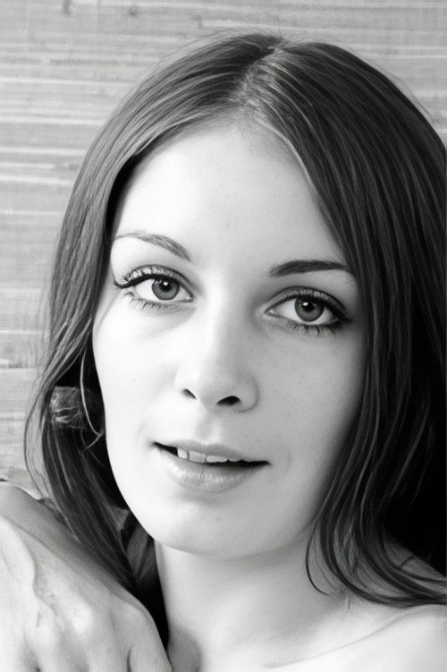 Photo of Barbara Mills