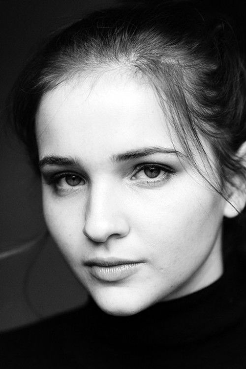 Photo of Lisa Vicari