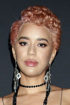 Photo of Jasmin Savoy Brown