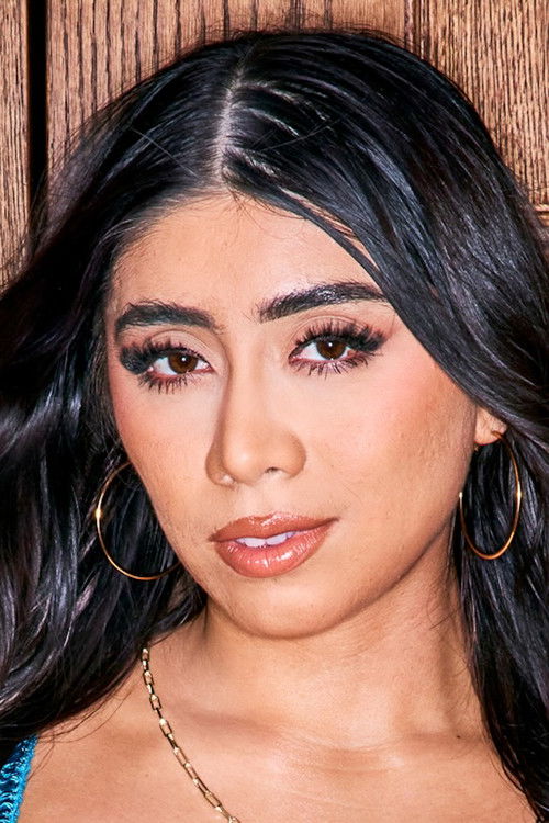 Photo of Violet Myers