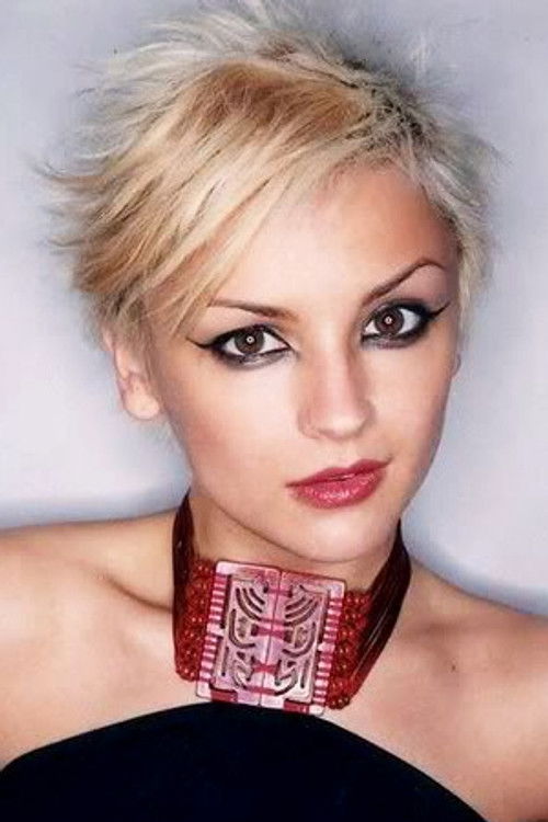 Photo of Rachael Leigh Cook