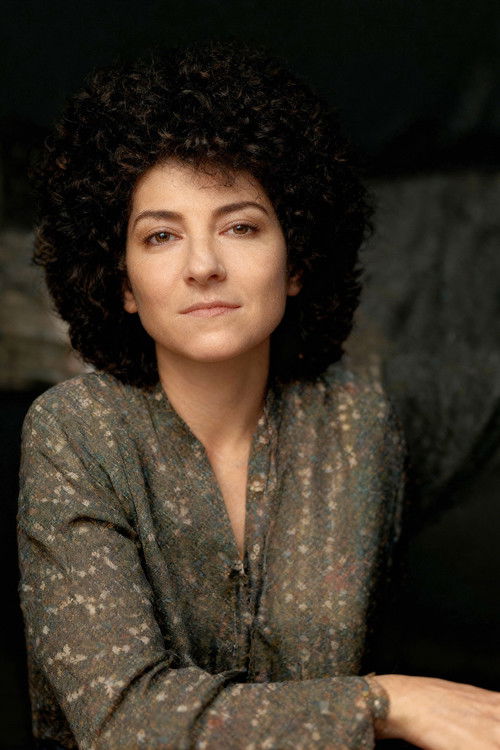 Photo of Marva Nabili