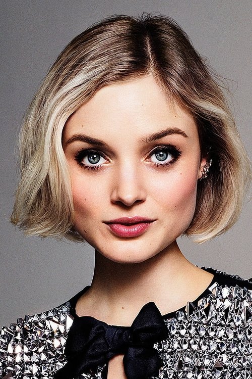 Photo of Bella Heathcote