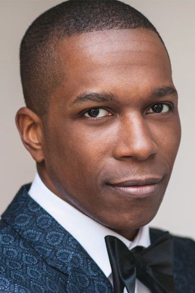 Photo of Leslie Odom Jr.