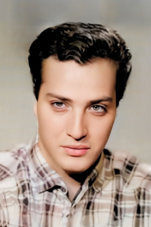 Photo of Gürel Ünlüsoy