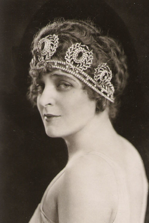 Photo of Marguerite Namara