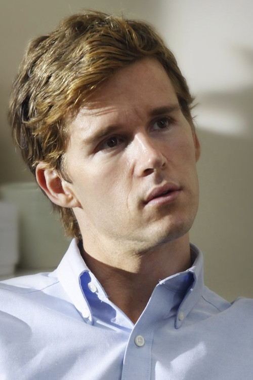 Photo of Ryan Kwanten