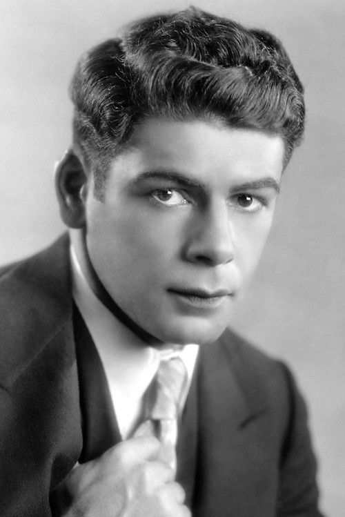 Photo of Paul Muni
