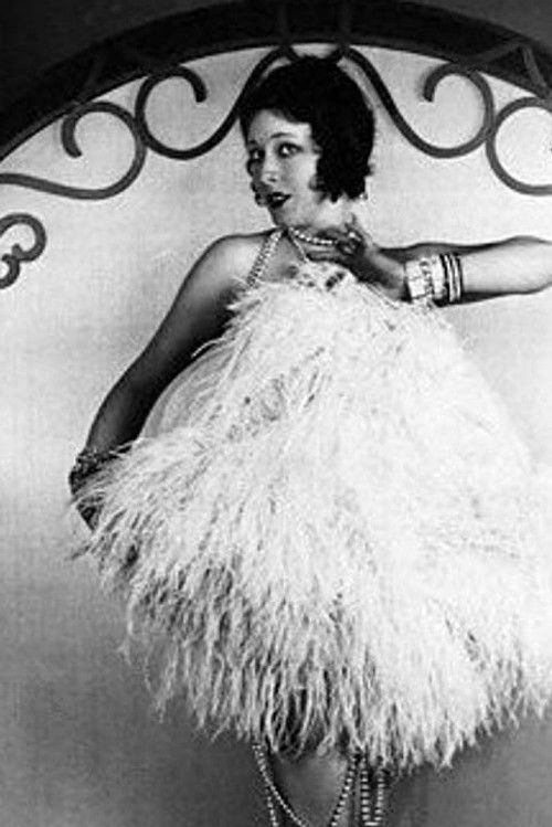 Photo of Jocelyn Lee