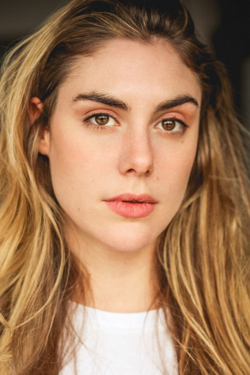 Photo of Elena Saurel