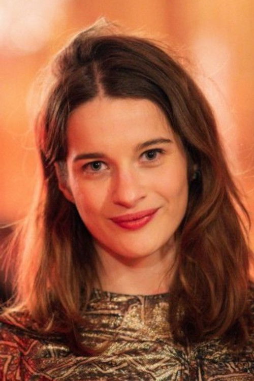 Photo of Rebecca Marder