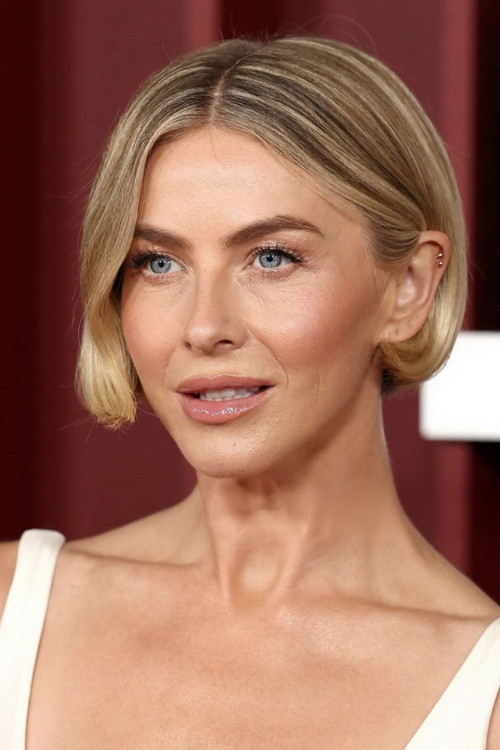 Photo of Julianne Hough