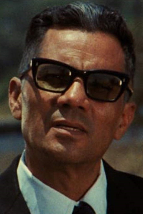 Photo of Enrique Lucero