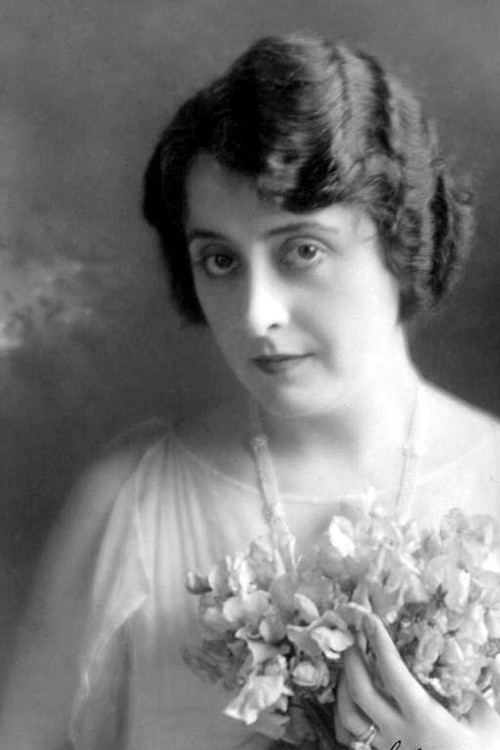 Photo of Clara Kimball Young