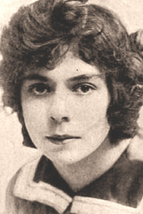 Photo of Lottie Pickford
