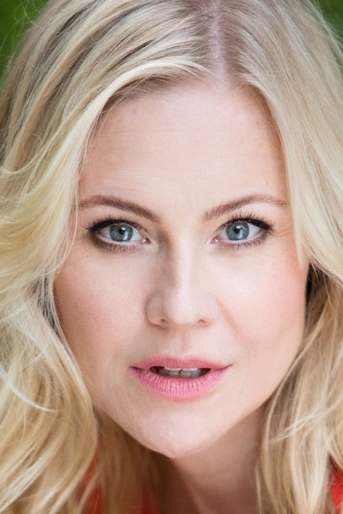 Photo of Kristin Booth