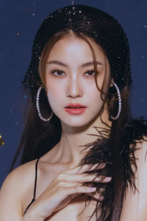 Photo of Tipnaree Weerawatnodom