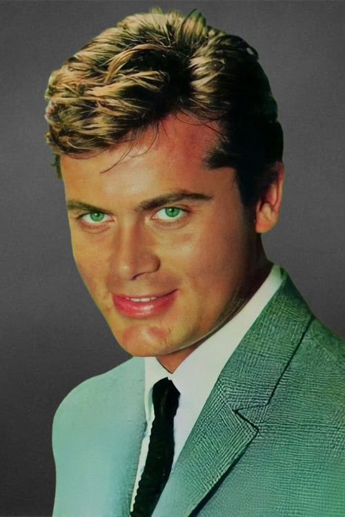 Photo of Tamer Yiğit