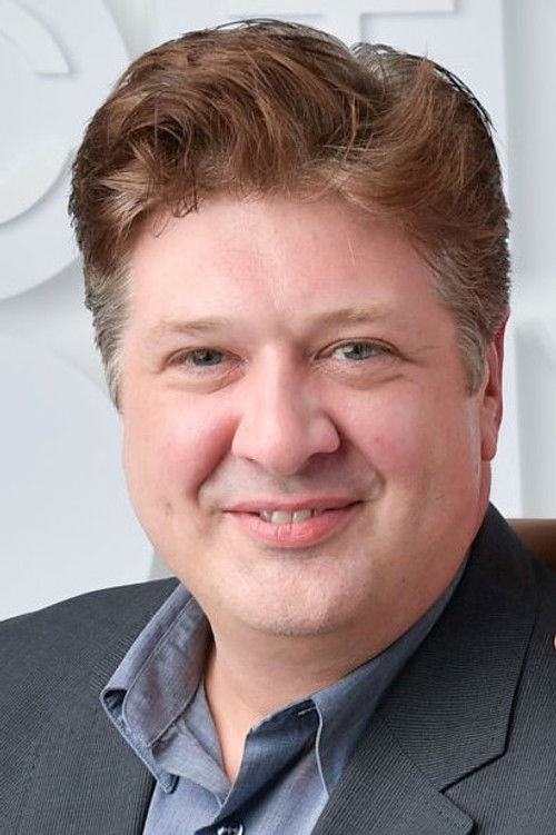 Photo of Lance Barber