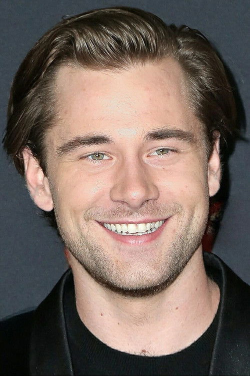 Photo of Luke Benward
