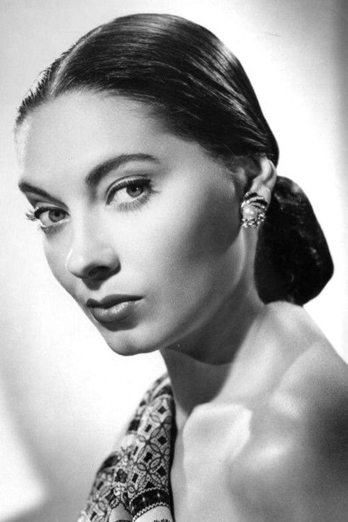 Photo of Elizabeth Threatt