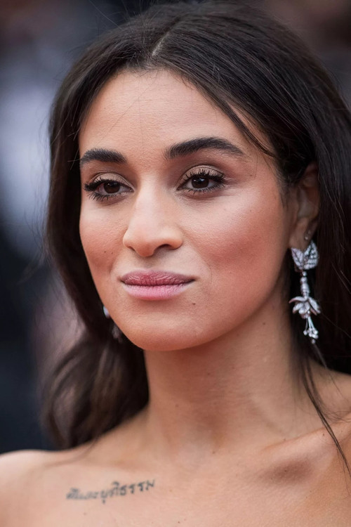 Photo of Camélia Jordana