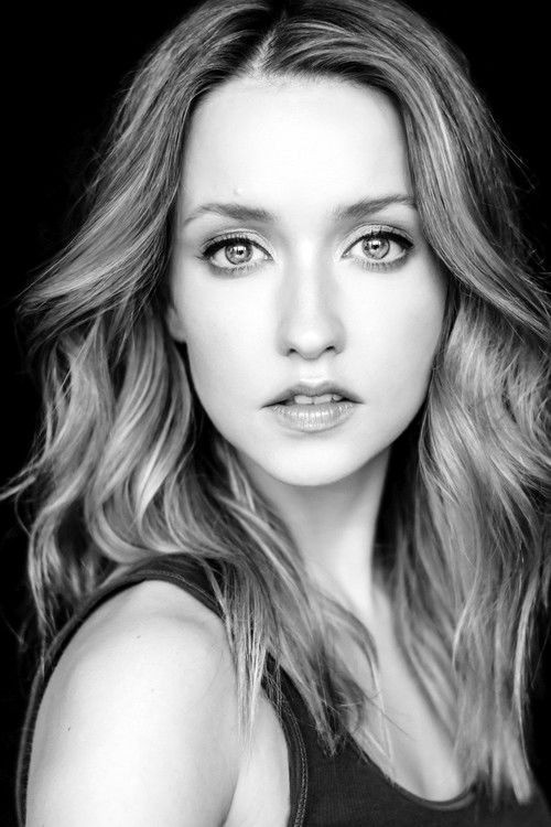 Photo of Emily Tennant