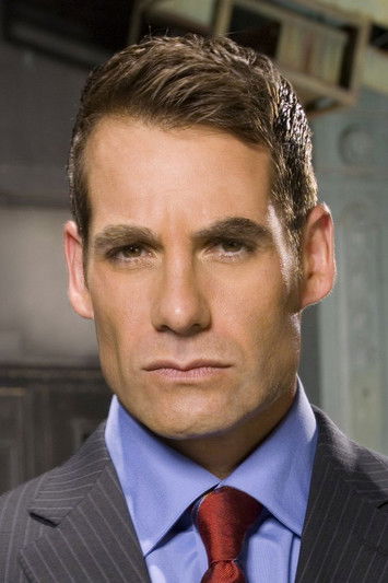 Photo of Adrian Pasdar