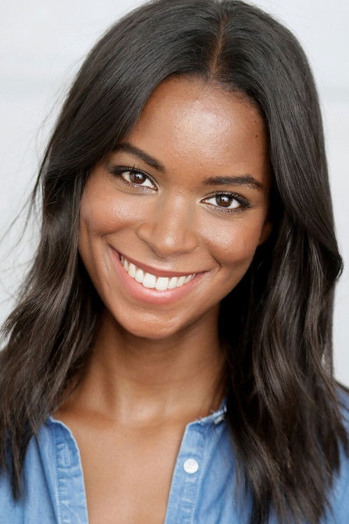 Photo of Caroline Harris