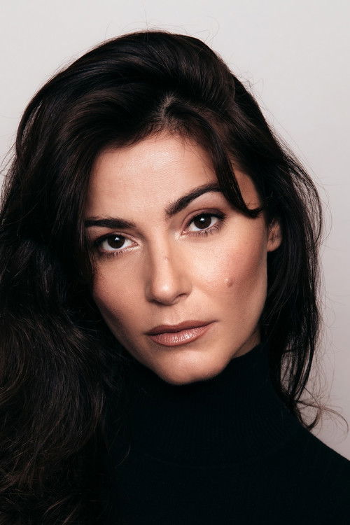 Photo of Elysia Rotaru