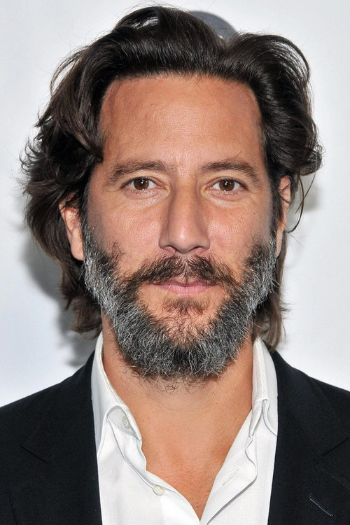 Photo of Henry Ian Cusick
