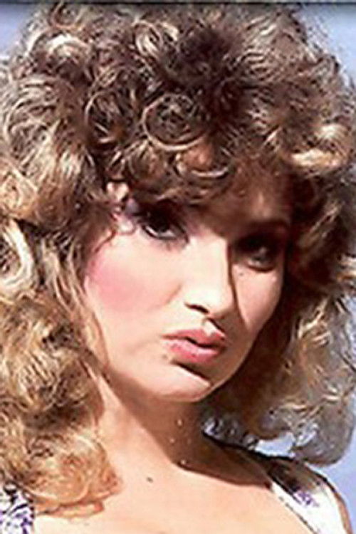 Photo of Lorrie Lovett