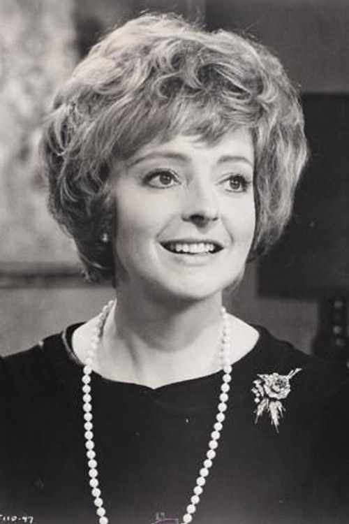 Photo of Barbara Leigh-Hunt