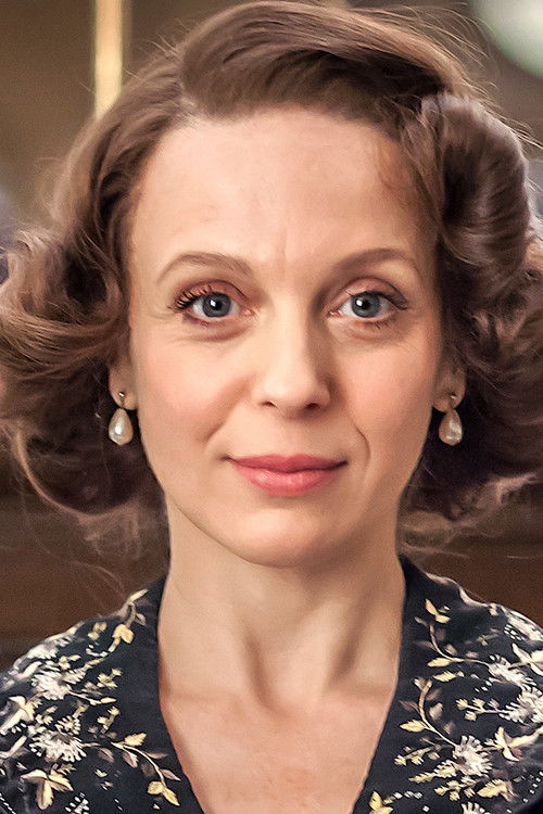 Photo of Amanda Abbington